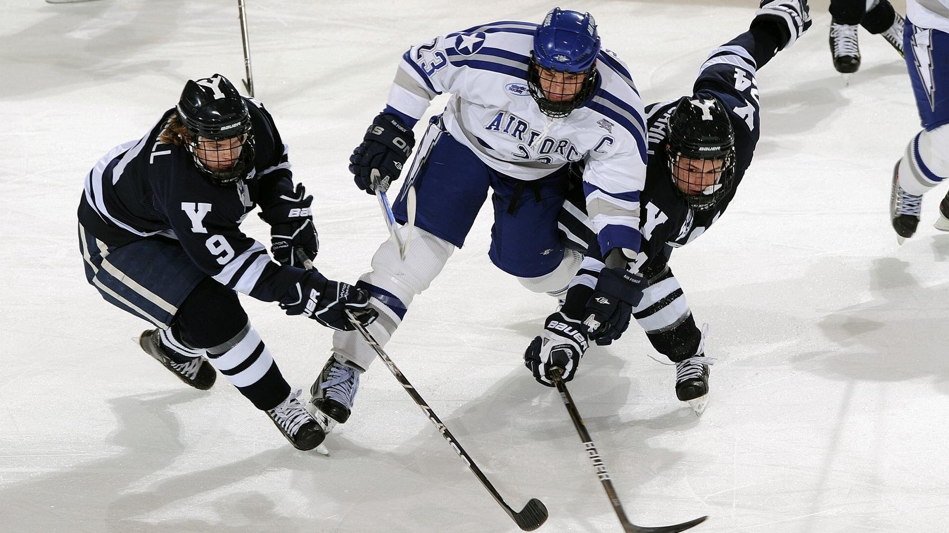 九游娱乐-《《使命召唤：现代战争3》强化枪械系统，体验更真实》，使命召唤现代战争3剧情攻略