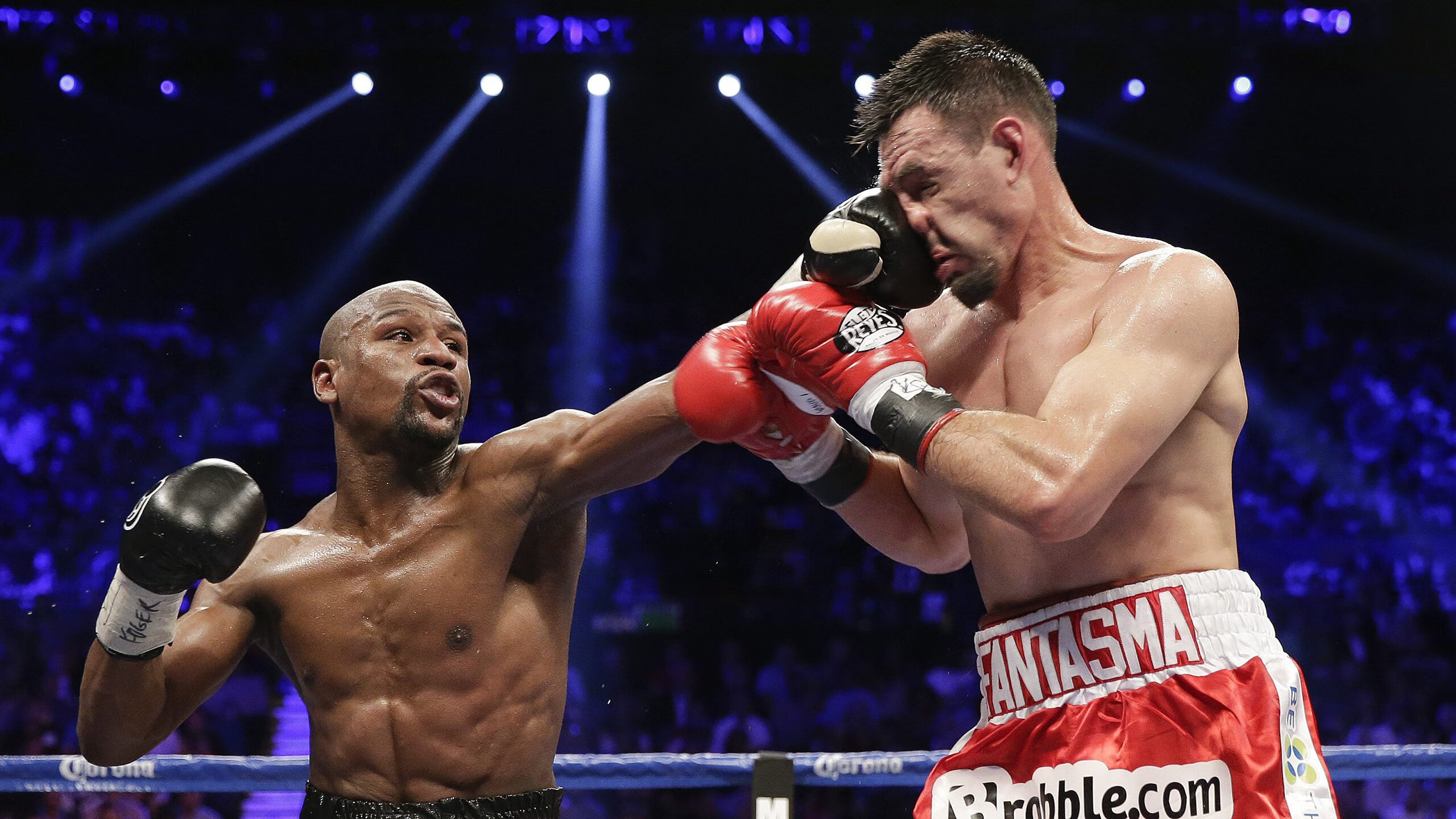 世界青年举重锦标赛：16岁小将打破两项纪录，青少年举重世界纪录